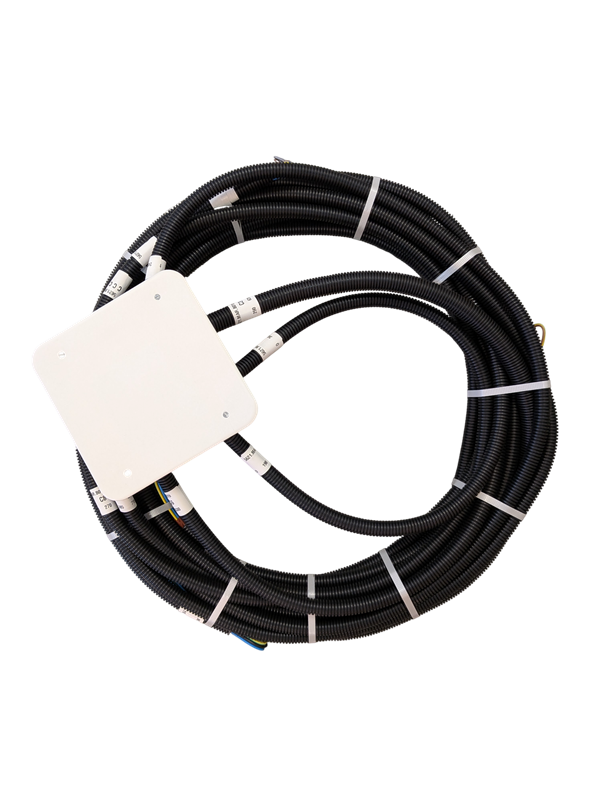 Detalle de pulpo eléctrico preconectado